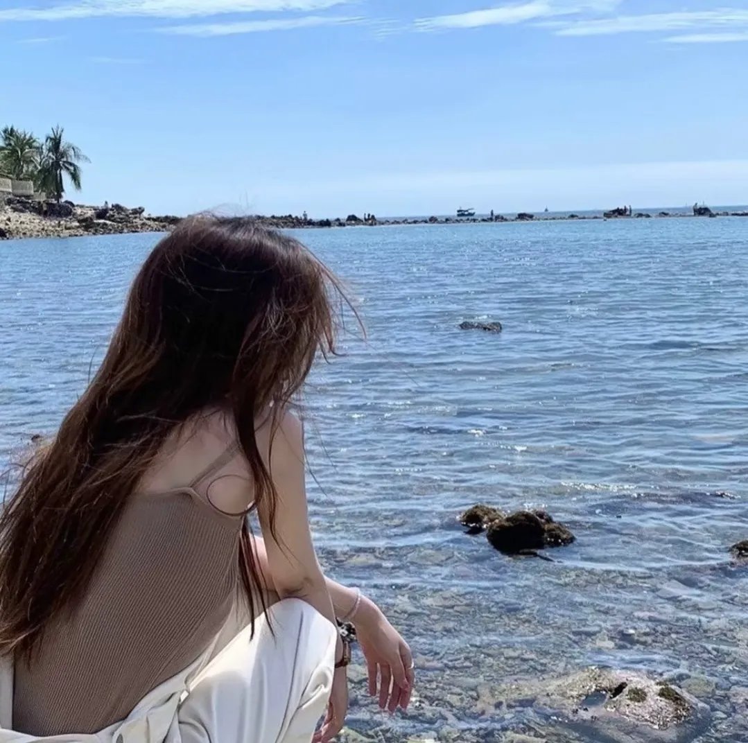 敦君与女朋友
